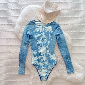 Billabong Women’s Surf Rash Guard Suit